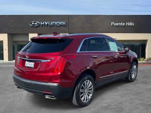Used 2018 Cadillac XT5 Luxury w/ Driver Awareness Package image 4