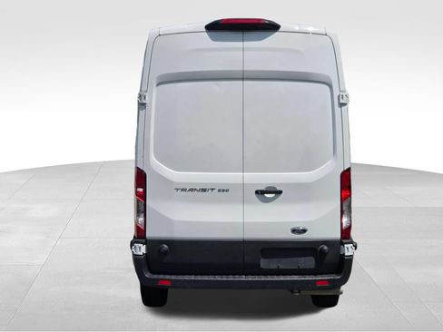 Used 2025 Ford Transit 250 148 High Roof AWD image 19
