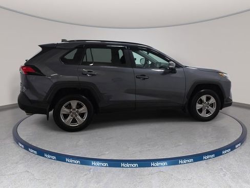 Certified 2022 Toyota RAV4 XLE w/ Convenience Package AWD/4WD image 4