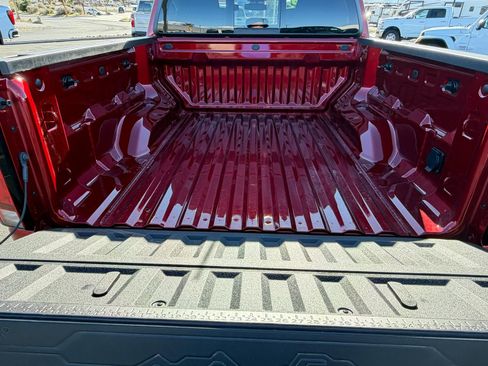 Used 2026 Chevrolet Colorado Z71 image 21