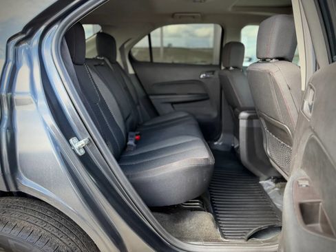 Used 2017 Chevrolet Equinox LT w/ Convenience Package AWD/4WD image 17