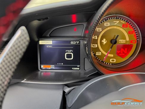 Used 2019 Ferrari 488 GTB RWD image 14