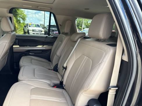 Used 2024 Ford Expedition Max Limited RWD image 29