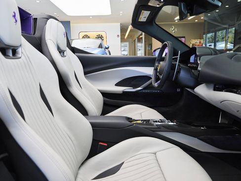 Used 2024 Ferrari 296 GTS image 44