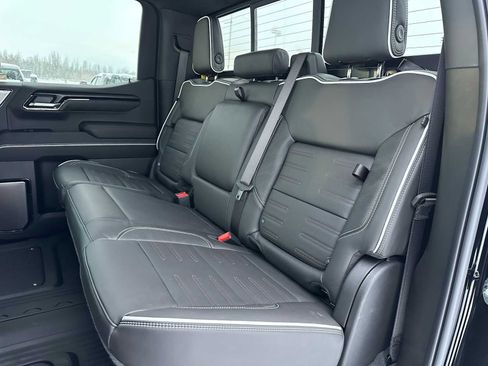 New 2026 GMC Sierra 1500 AT4X image 17