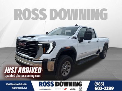 Used 2025 GMC Sierra 2500 Pro w/ Convenience Package