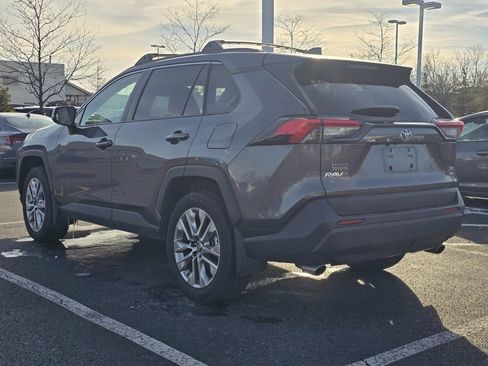 Used 2025 Toyota RAV4 XLE Premium image 5