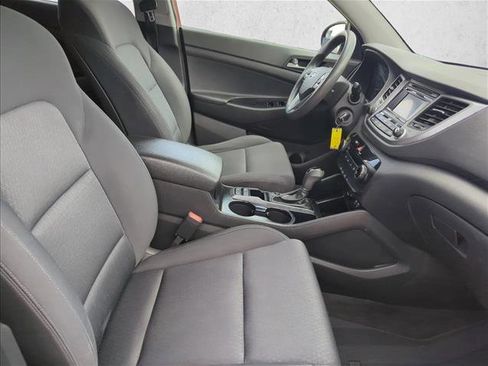 Used 2017 Hyundai Tucson SE FWD image 27