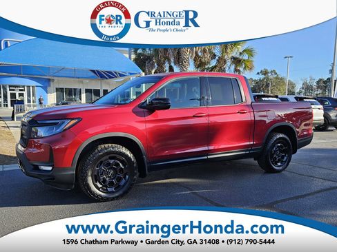Certified 2025 Honda Ridgeline Sport+ image 1
