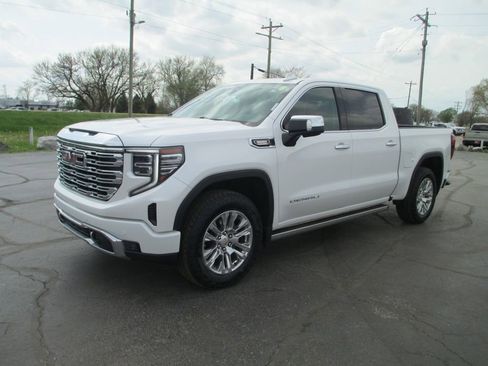 Used 2022 GMC Sierra 1500 Denali image 12