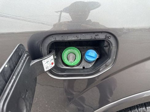 Certified 2019 Ford F150 Lariat w/ Trailer Tow Package image 49