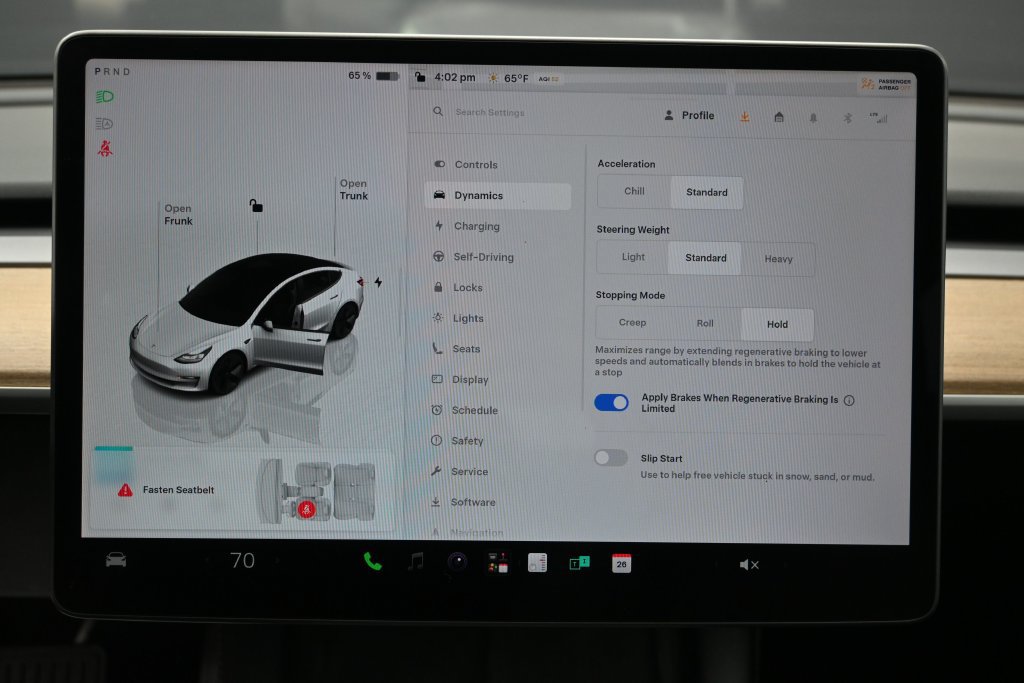 Used 2023 Tesla Model 3 Standard Range RWD image 21