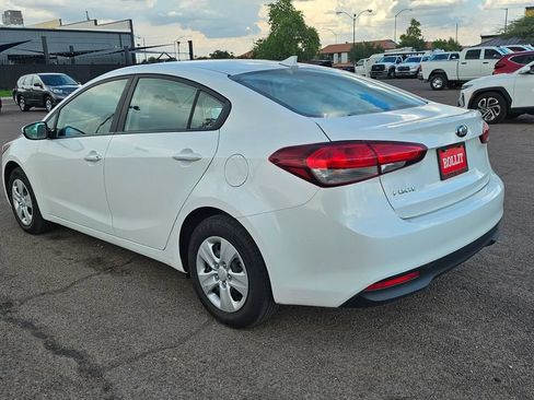 Used 2017 Kia Forte LX w/ LX Popular Package FWD image 8