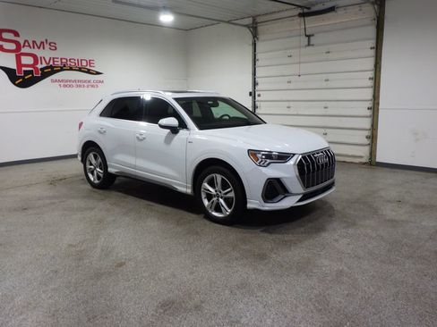 Used 2024 Audi Q3 2.0T Premium Plus AWD/4WD image 5