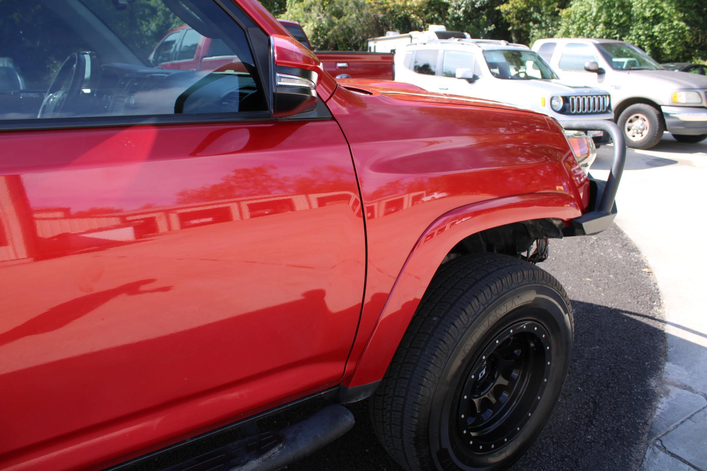 Used 2017 Toyota 4Runner TRD Off-Road Premium AWD/4WD image 10