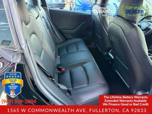 Used 2018 Tesla Model 3 Long Range RWD image 19