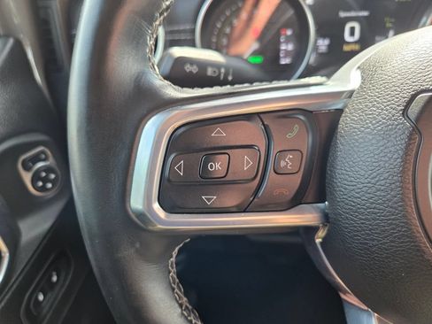Used 2021 Jeep Wrangler Unlimited Sahara w/ Cold Weather Group AWD/4WD image 29