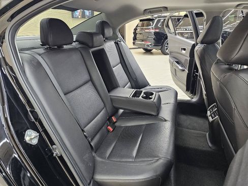 Used 2018 Acura TLX w/ Technology Package FWD image 21