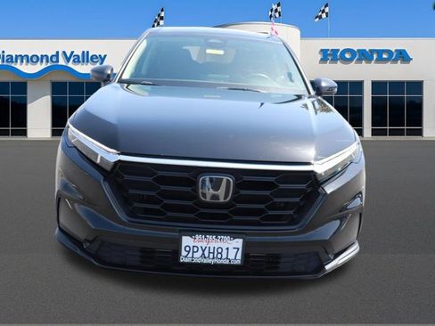 Used 2025 Honda CR-V LX image 2