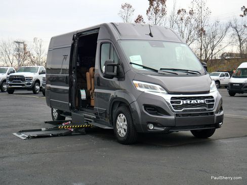 New 2024 RAM ProMaster 2500 w/ Advanced Safety Group FWD image 11