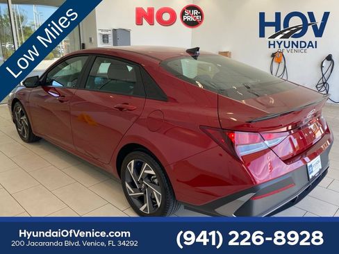 Certified 2025 Hyundai Elantra Sport FWD image 52