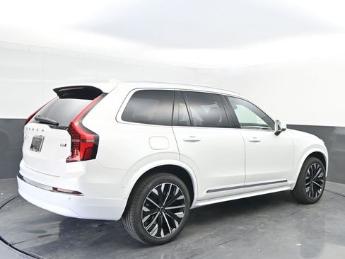 New 2026 Volvo XC90 B6 Ultra image 7