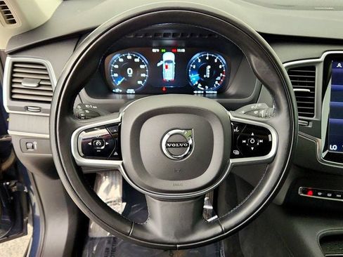Used 2020 Volvo XC90 T6 Momentum AWD/4WD image 14