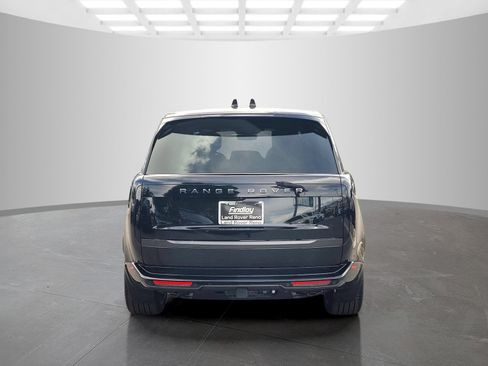 New 2026 Land Rover Range Rover Long Wheelbase Autobiography AWD/4WD image 5