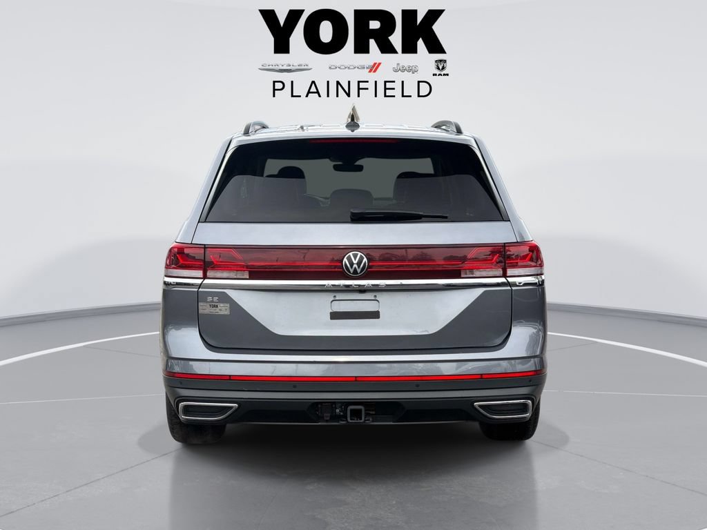 Used 2025 Volkswagen Atlas SE FWD image 6