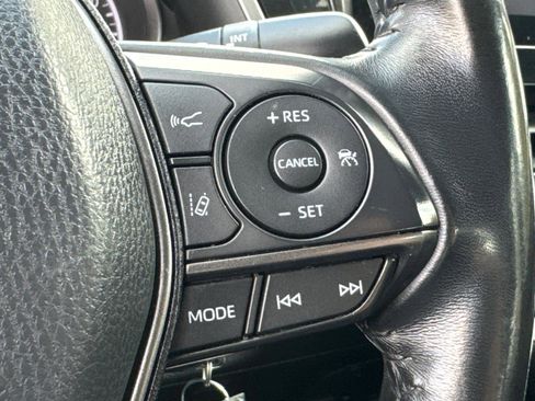 Used 2021 Toyota Camry SE image 21