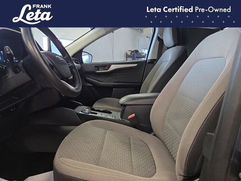 Used 2022 Ford Escape SE w/ Convenience Package FWD image 14
