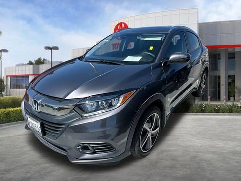 Used 2022 Honda HR-V EX image 2