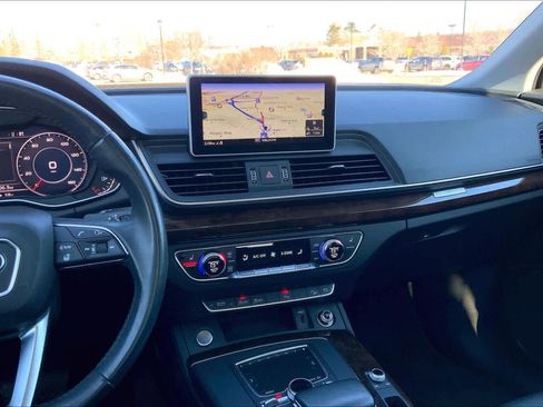 Used 2018 Audi Q5 2.0T Premium Plus w/ Premium Plus Package image 7
