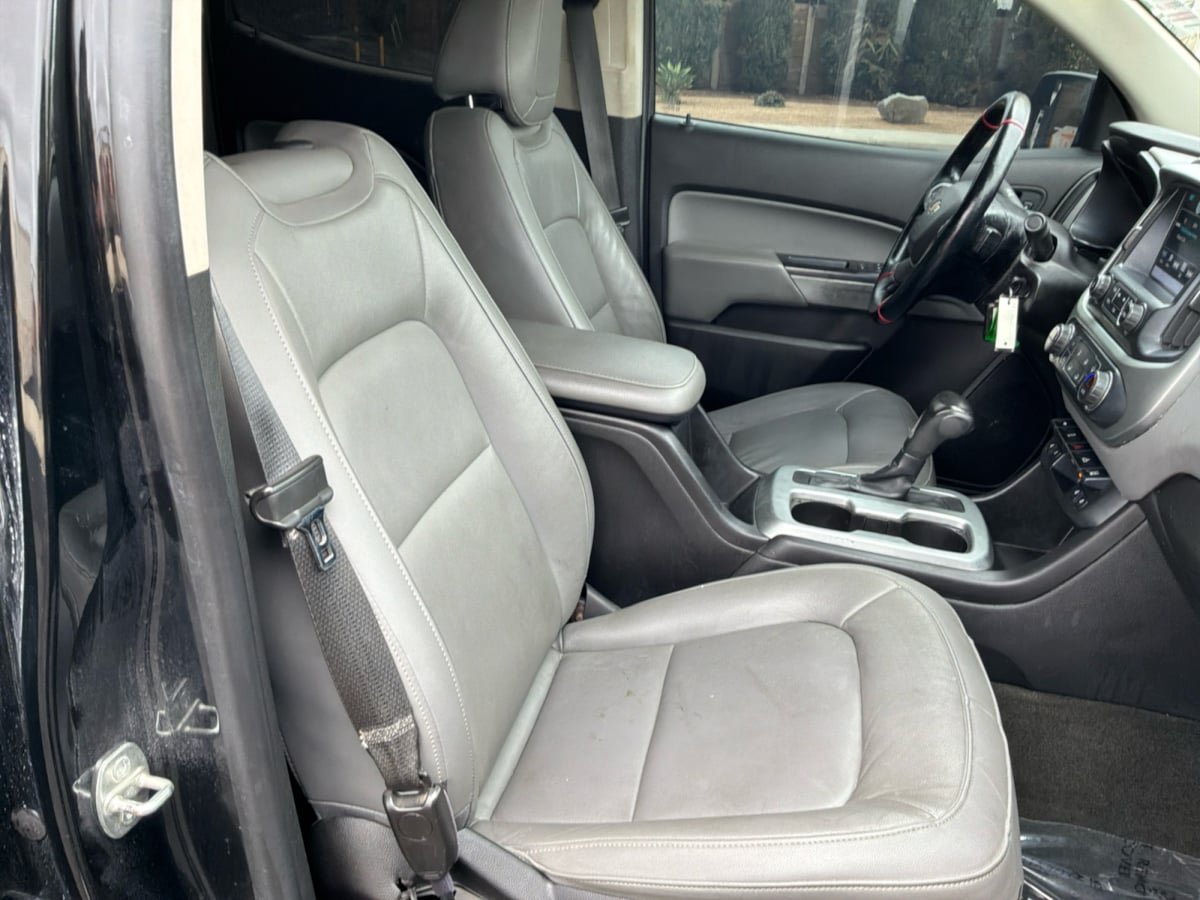 Used 2017 Chevrolet Colorado LT w/ Luxury Package, Chrome RWD image 20