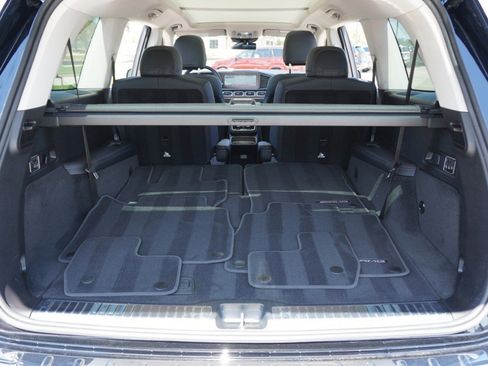 Used 2024 Mercedes-Benz GLS 450 4MATIC image 38