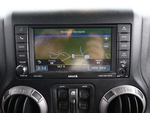 Used 2017 Jeep Wrangler Unlimited Sport AWD/4WD image 17