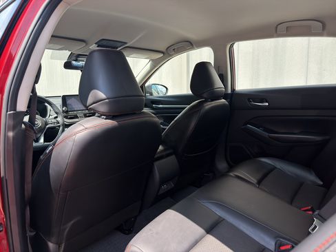 Certified 2024 Nissan Altima 2.5 SR FWD image 13