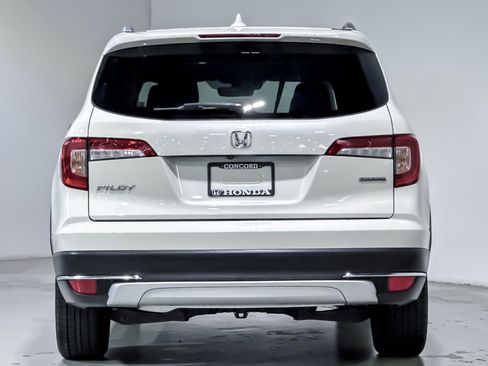 Used 2019 Honda Pilot Touring image 9
