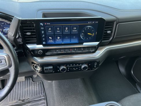 Used 2022 Chevrolet Silverado 1500 RST w/ Diesel Off-Road Package AWD/4WD image 29