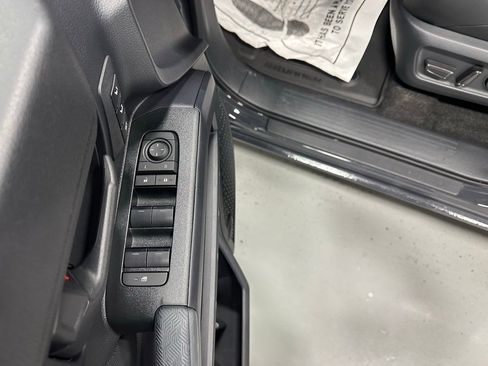 Used 2025 Toyota 4Runner TRD Sport Premium image 9