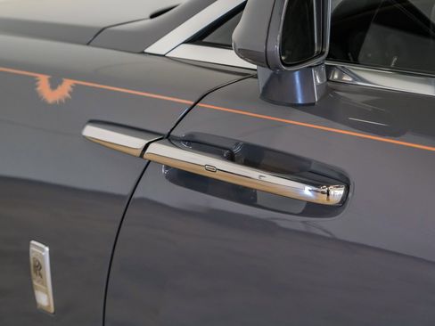 Used 2018 Rolls-Royce Wraith image 36