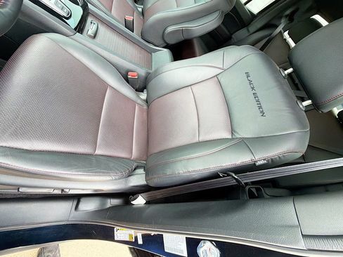 Used 2023 Honda Ridgeline Black Edition image 18
