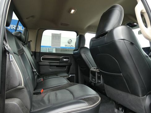 Used 2020 RAM 2500 Laramie AWD/4WD image 25