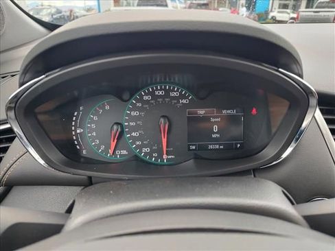 Certified 2022 Chevrolet Trax LT w/ LT Convenience Package image 17