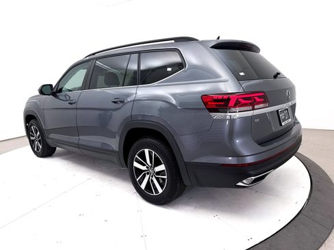 Used 2021 Volkswagen Atlas SE AWD/4WD image 16