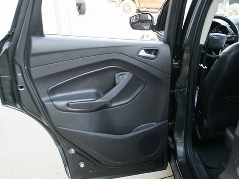 Used 2018 Ford Escape SEL image 24