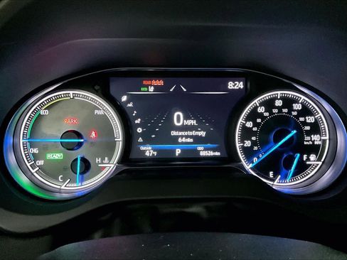 Used 2021 Toyota Venza XLE image 22