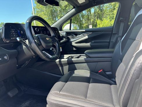 Used 2024 Chevrolet Blazer EV LT AWD/4WD image 14