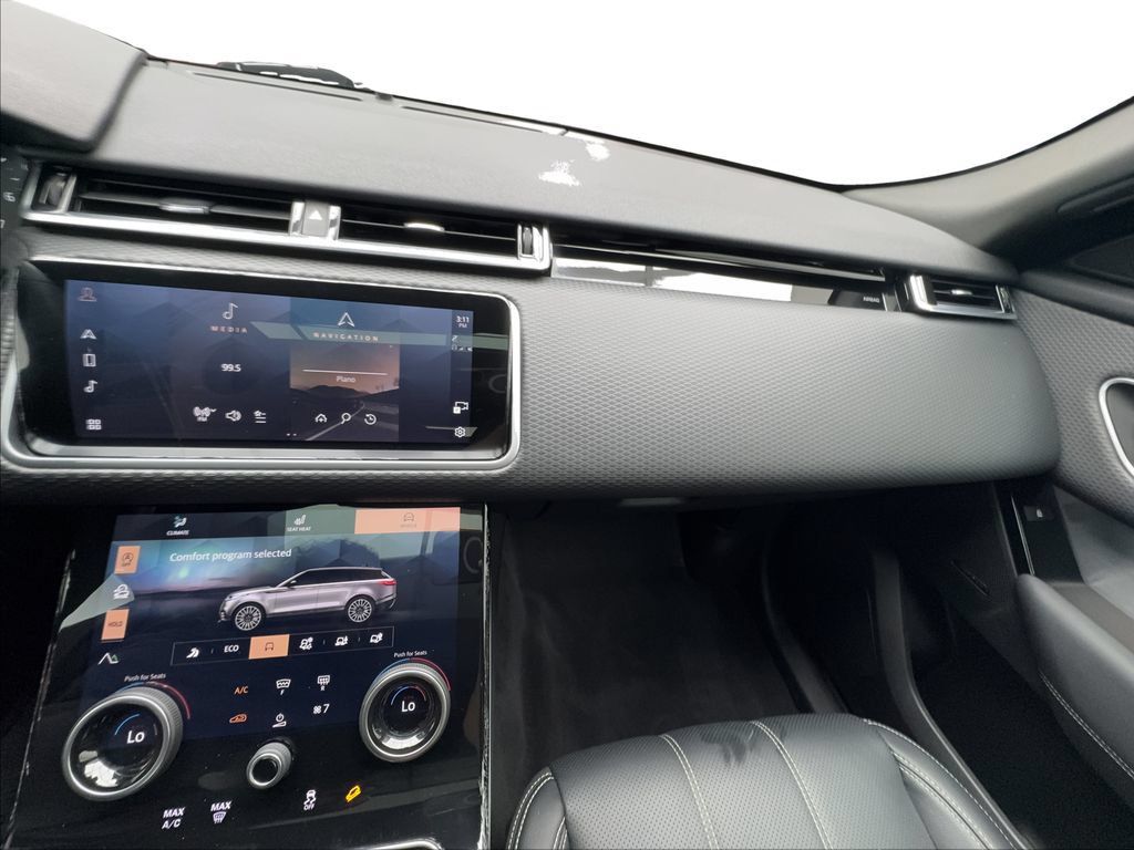 Used 2023 Land Rover Range Rover Velar R-Dynamic S AWD/4WD image 46