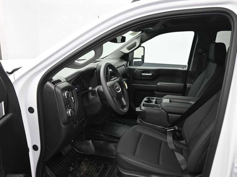 New 2026 GMC Sierra 2500 Pro w/ Convenience Package image 25
